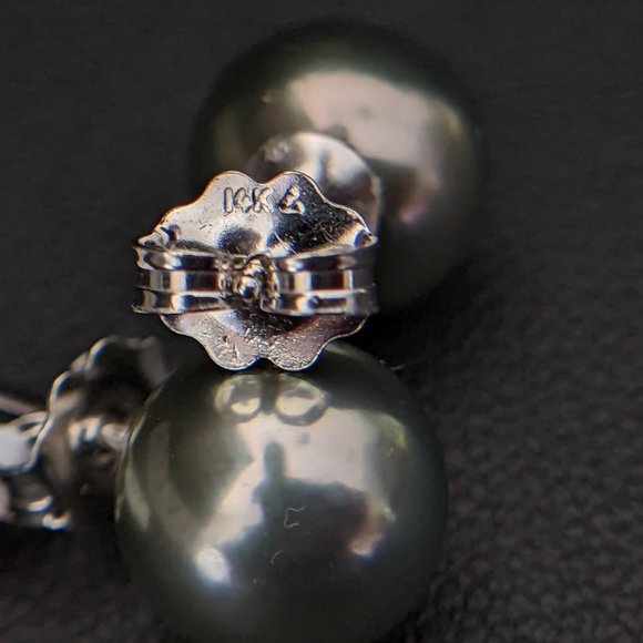 SOLD!! Tahitian Pearl Stud Earrings - Picture 4 of 4